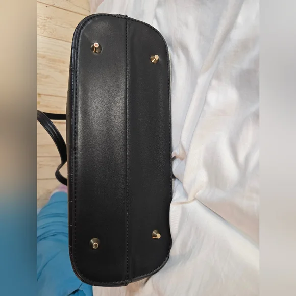 MONTANA WEST Black Crocodile-Embossed Tote Bag 14x11x3.5 - Picture 7 of 10